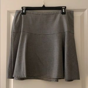 Old Navy size 8 skirt